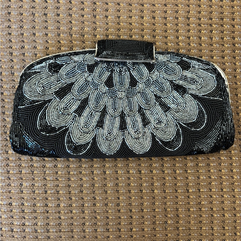 Vintage black/silver beaded formal clutch w chain strap poss of Imperial Fashion